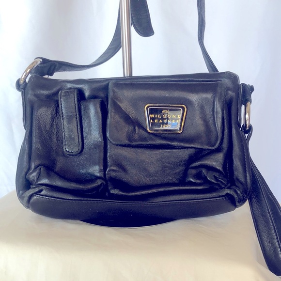 WILSONS LEATHER black crossbody. - Picture 1 of 16